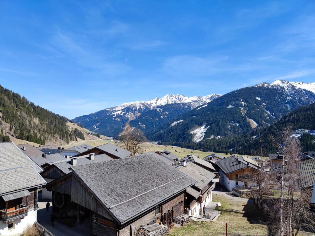 Hotel Nigglhofer Obertilliach Exterior foto